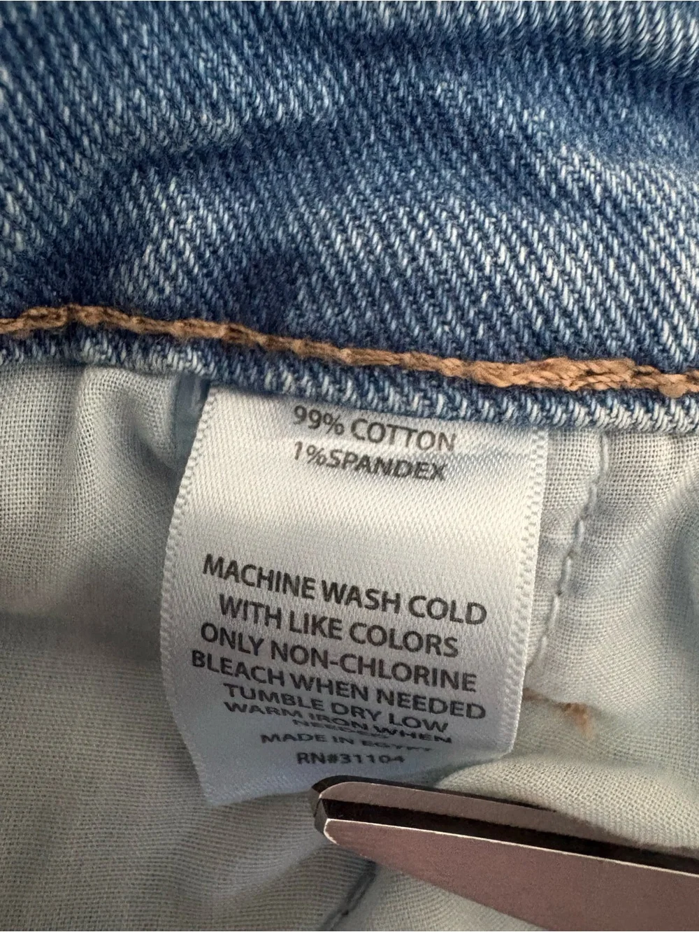 Wonderly Cuffed Crop High Rise Light Wash Jeans